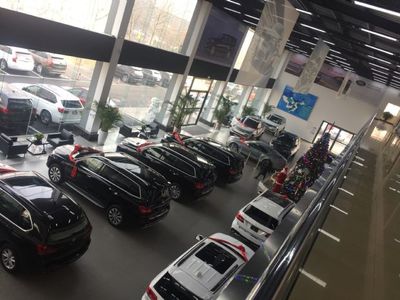 新平行進(jìn)口路虎攬勝美規(guī)版歐規(guī)版行政大型特賣會，尊享奢華駕乘體驗